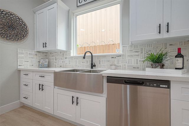 3835 Mainer Street, Houston, TX 77021