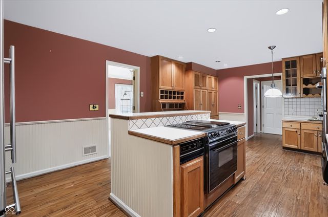 4619 Cranbrook Drive, Indianapolis, IN 46250