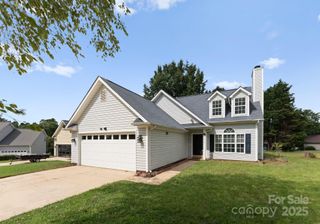 12315 Heritage Hills Lane, Charlotte, NC 28269