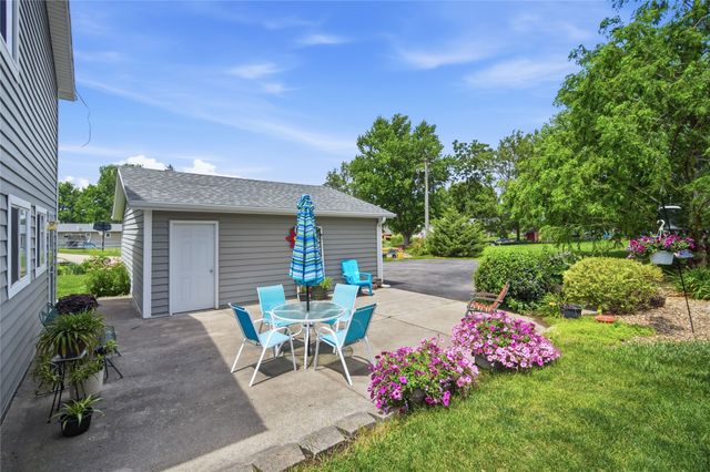 207 W Market Street, Panora, IA 50216