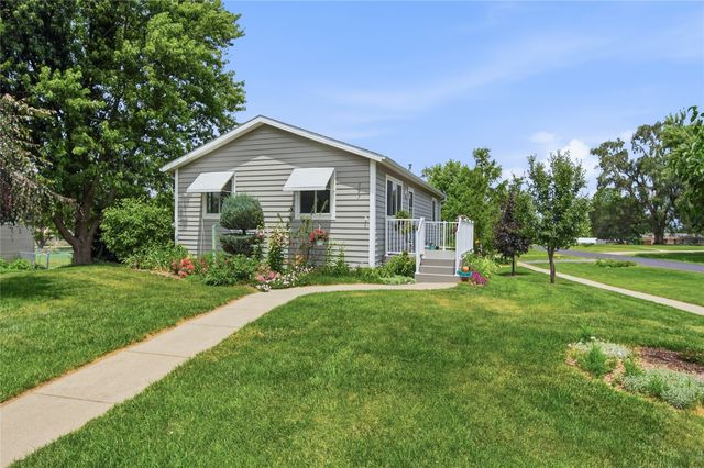207 W Market Street, Panora, IA 50216