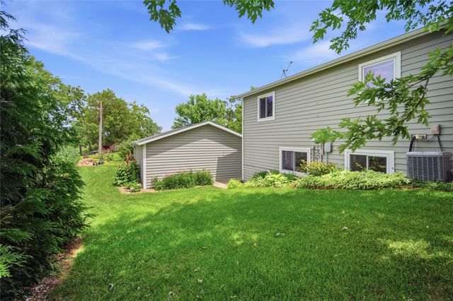 207 W Market Street, Panora, IA 50216