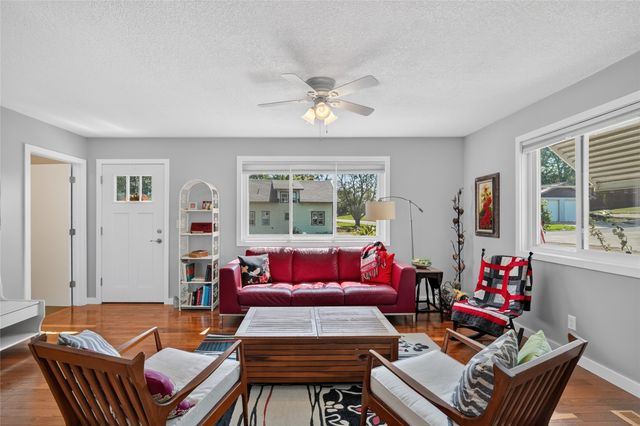207 W Market Street, Panora, IA 50216