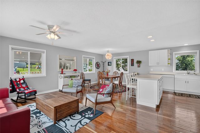 207 W Market Street, Panora, IA 50216