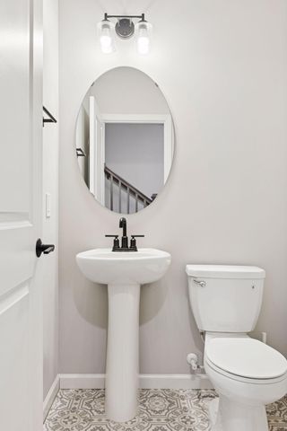 9597 4th Street N, Lake Elmo, MN 55042