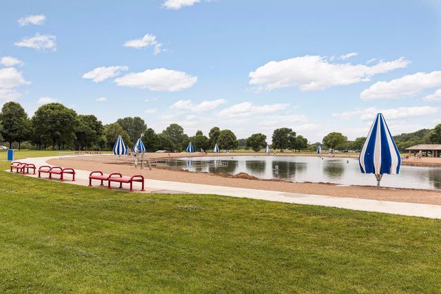 9597 4th Street N, Lake Elmo, MN 55042