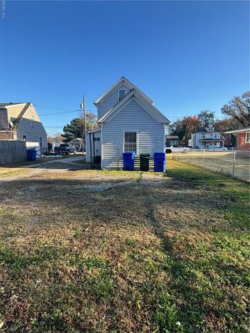 621 Center AVE, Newport News, VA 23601