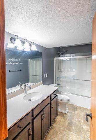 900 9th Street NW, Kasson, MN 55944