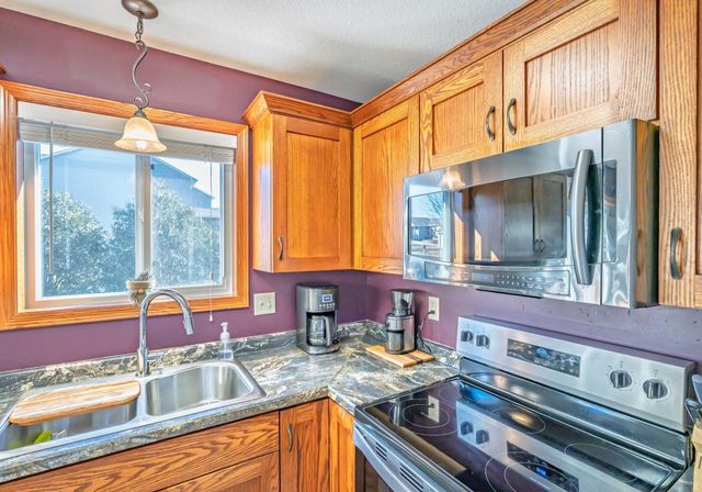 900 9th Street NW, Kasson, MN 55944