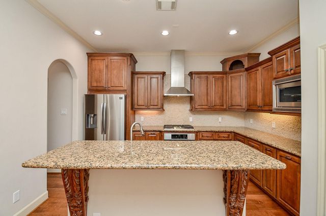 5512 Hidalgo Street, Houston, TX 77056