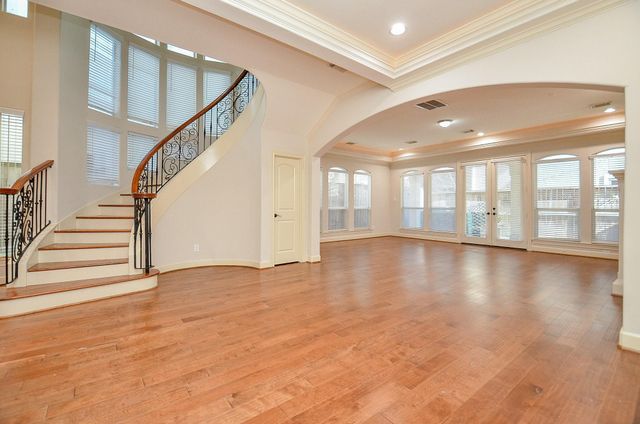 5512 Hidalgo Street, Houston, TX 77056