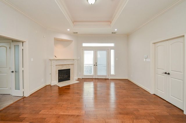 5512 Hidalgo Street, Houston, TX 77056