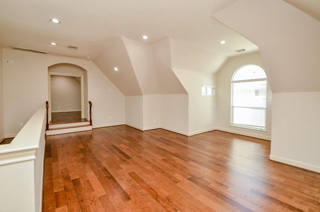 5512 Hidalgo Street, Houston, TX 77056