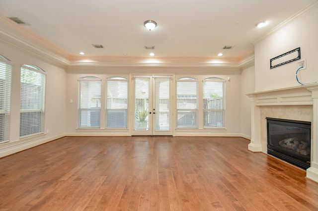 5512 Hidalgo Street, Houston, TX 77056
