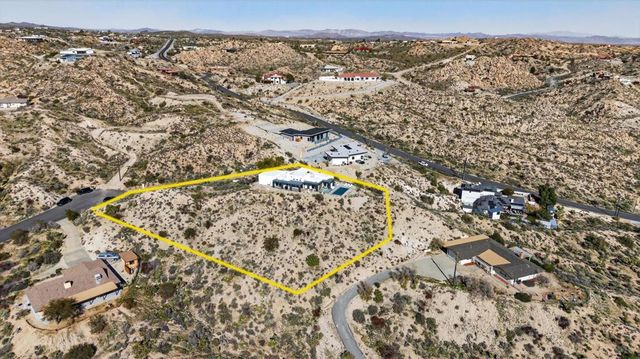 57075 Farrelo Court, Yucca Valley, CA 92284