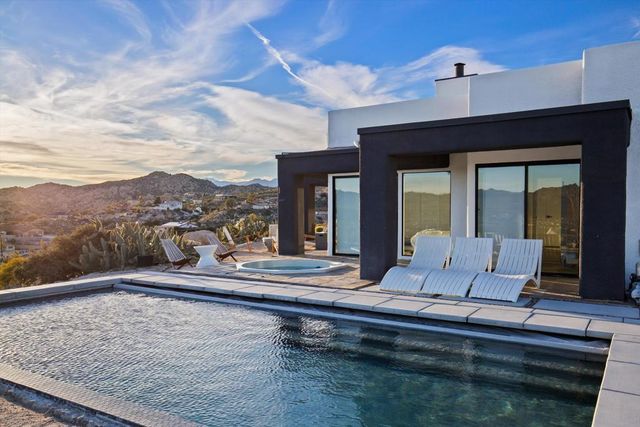 57075 Farrelo Court, Yucca Valley, CA 92284