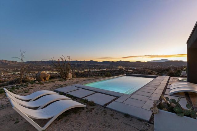 57075 Farrelo Court, Yucca Valley, CA 92284