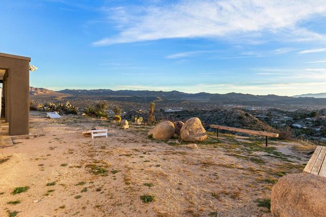 57075 Farrelo Court, Yucca Valley, CA 92284