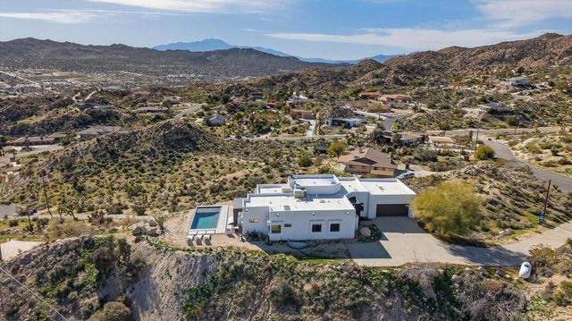 57075 Farrelo Court, Yucca Valley, CA 92284