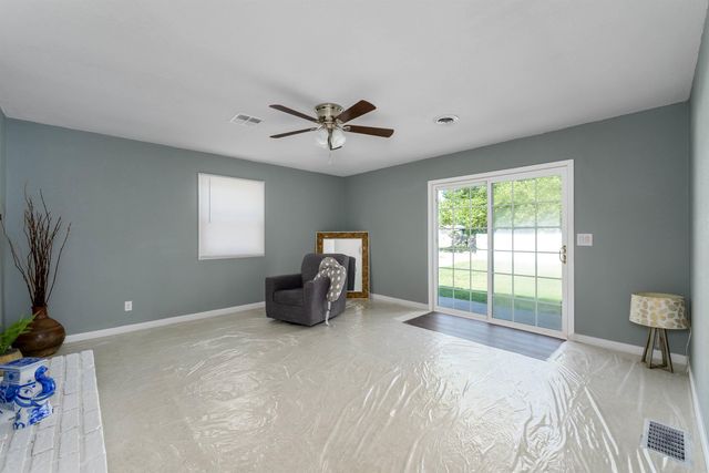 4304 W Edminster St, Wichita, KS 67212