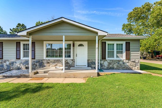 4304 W Edminster St, Wichita, KS 67212