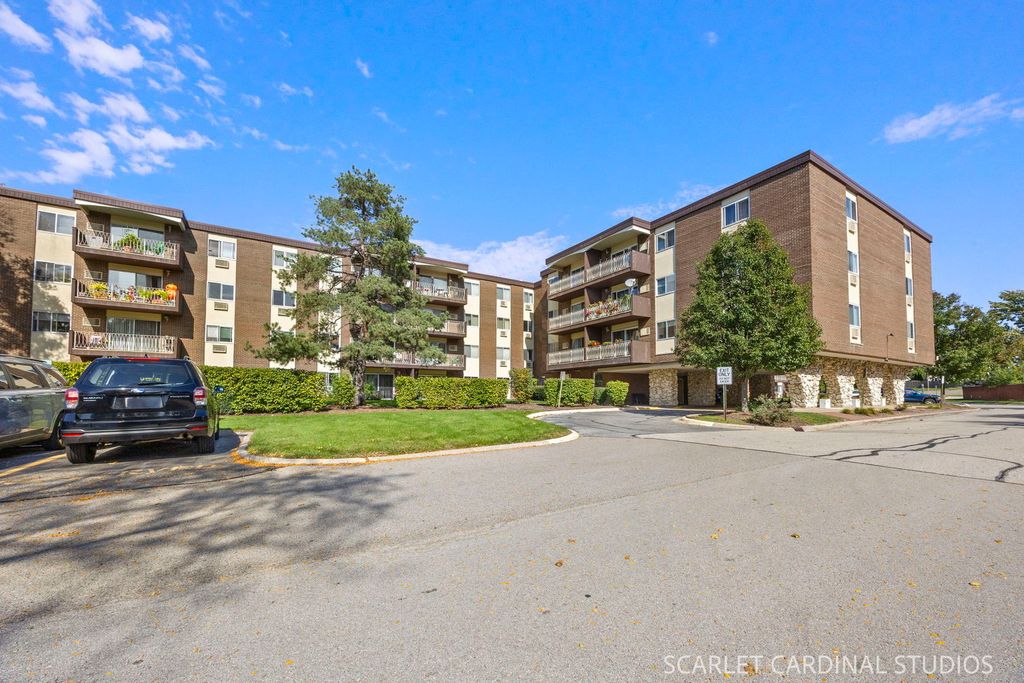 1321 S Finley Road 308, Lombard, IL 60148 — exterior