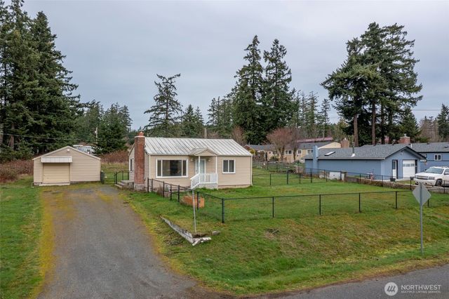 544 NE Easy Street, Oak Harbor, WA 98277
