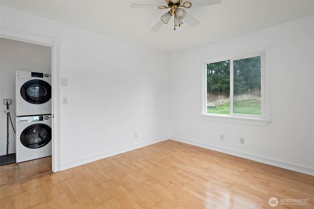 544 NE Easy Street, Oak Harbor, WA 98277