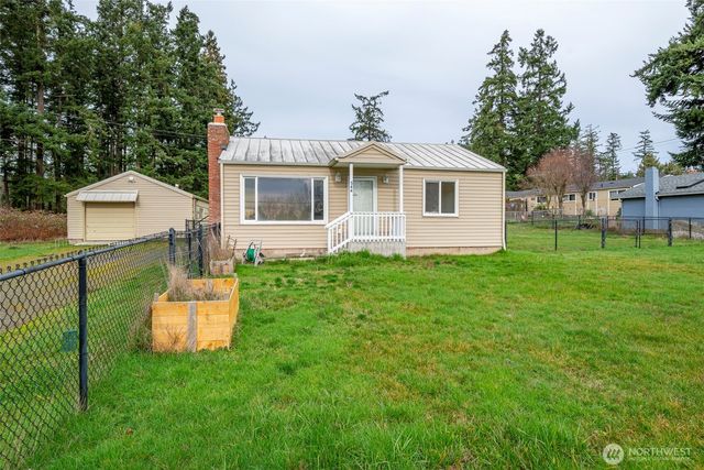 544 NE Easy Street, Oak Harbor, WA 98277