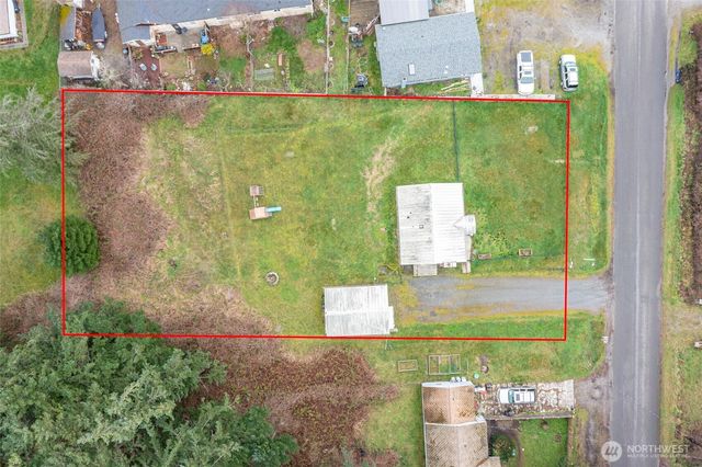 544 NE Easy Street, Oak Harbor, WA 98277