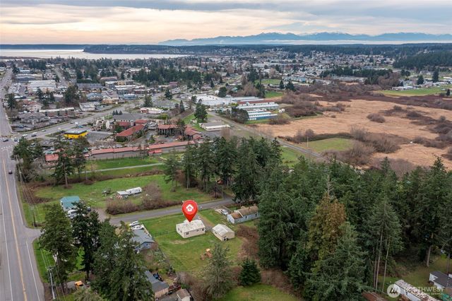 544 NE Easy Street, Oak Harbor, WA 98277