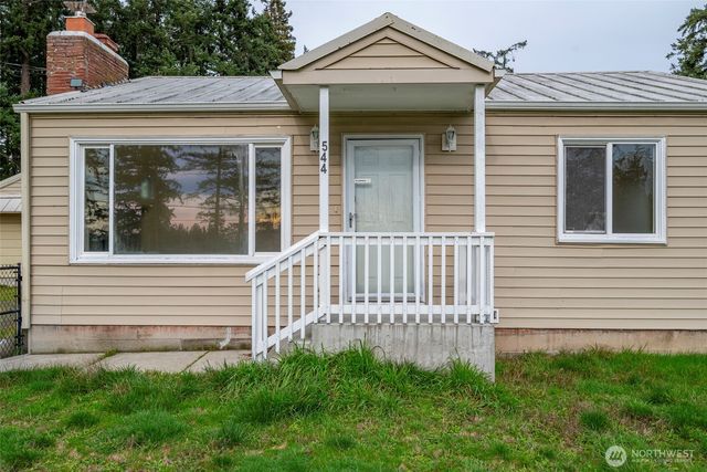 544 NE Easy Street, Oak Harbor, WA 98277