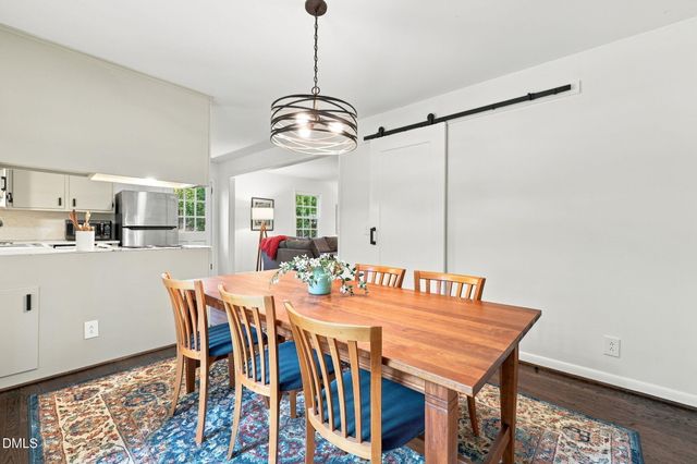 2304 Nelson Highway, Chapel Hill, NC 27517