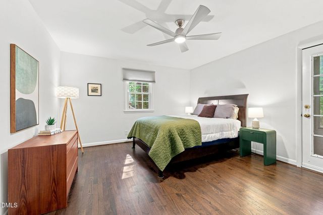 2304 Nelson Highway, Chapel Hill, NC 27517