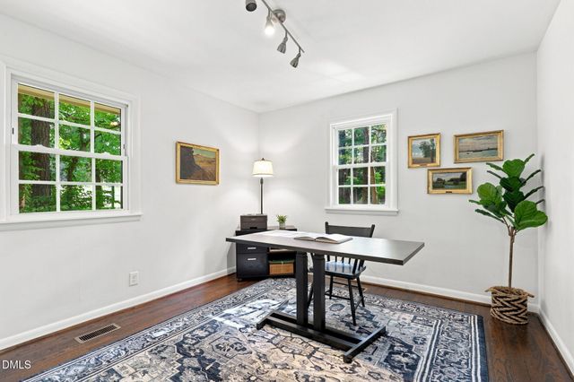 2304 Nelson Highway, Chapel Hill, NC 27517