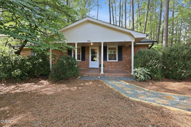 2304 Nelson Highway, Chapel Hill, NC 27517