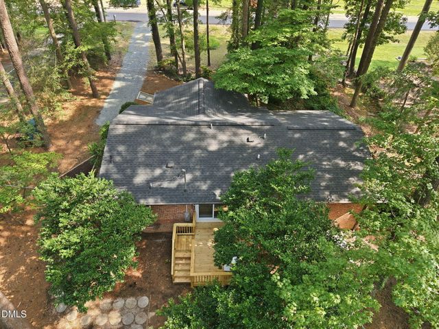 2304 Nelson Highway, Chapel Hill, NC 27517