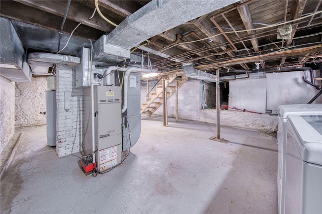 125 Jefferson St, Evans City Boro, PA 16033