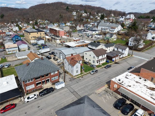 125 Jefferson St, Evans City Boro, PA 16033