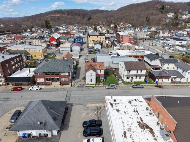 125 Jefferson St, Evans City Boro, PA 16033