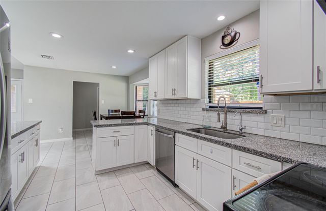 2507 Encreek Road, Houston, TX 77068