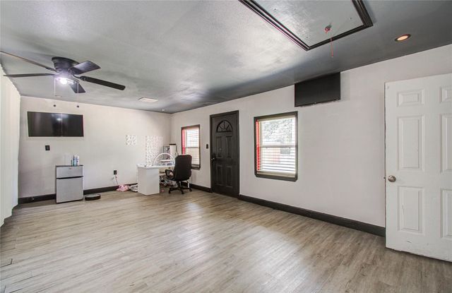 2507 Encreek Road, Houston, TX 77068