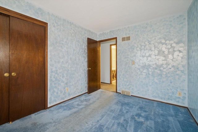 9930 W Magnolia STREET, Milwaukee, WI 53224