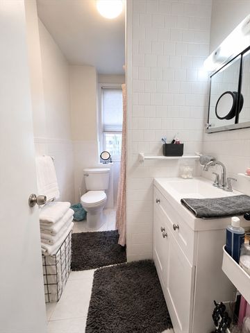 88 Revere Beach Parkway 2, Chelsea, MA 02150