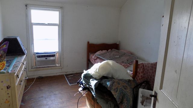 913 Gary Street, Calumet, MN 55716