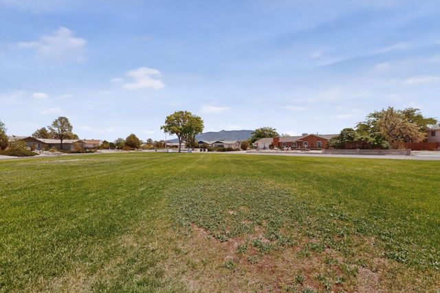 200 Santa Elena Road SE, Rio Rancho, NM 87124