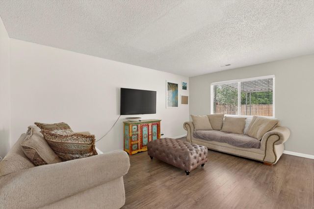 200 Santa Elena Road SE, Rio Rancho, NM 87124