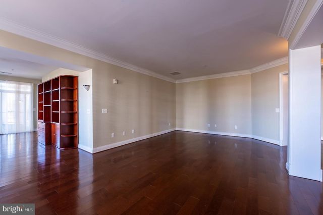 2800 Stone Cliff Dr Unit 203, Baltimore, MD 21209