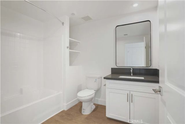 8750 Sepulveda Boulevard 408, North Hills, CA 91343