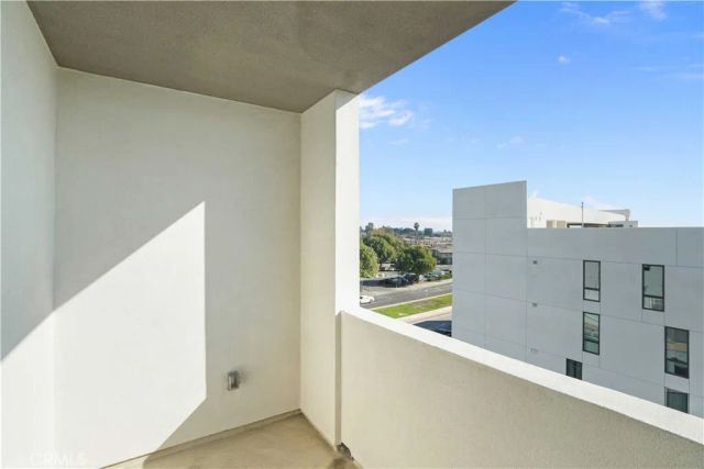 8750 Sepulveda Boulevard 408, North Hills, CA 91343